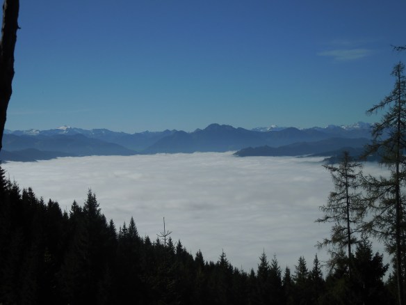Unten im Salzachtal die Nebelsuppe