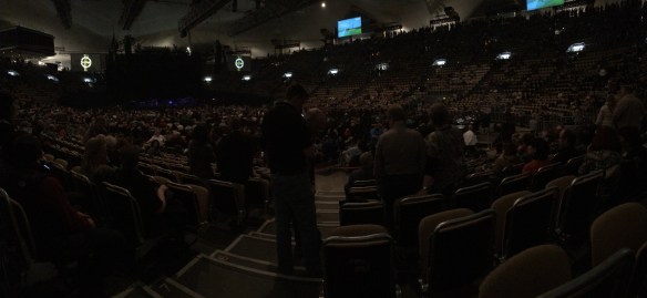 Die Halle füllt sich